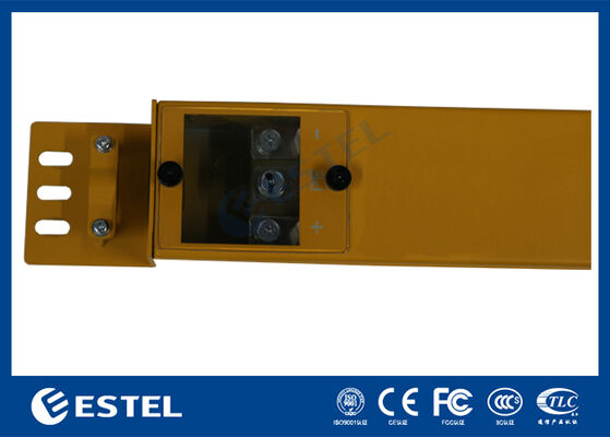 স্মার্ট পাওয়ার ডিস্ট্রিবিউশন ইউনিট র্যাক মাউন্ট সুনির্দিষ্ট পর্যবেক্ষণের জন্য বিল্ট ইন ভোল্টেজ এবং বর্তমান মিটার সহ পাওয়ার ম্যানেজমেন্ট সরবরাহ করে